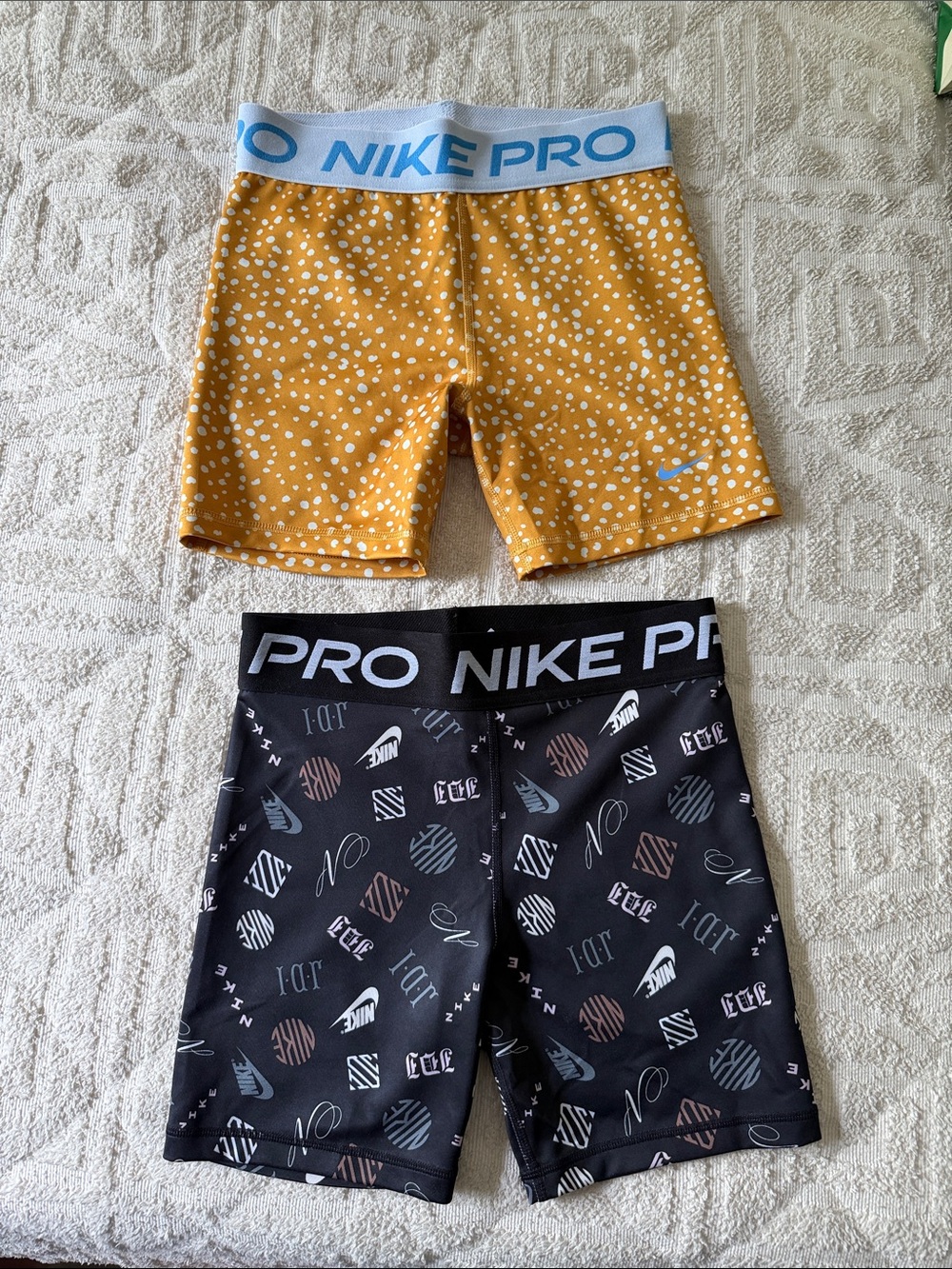 Nike Kids' Leggings - Mustard Yellow & Black Graphic